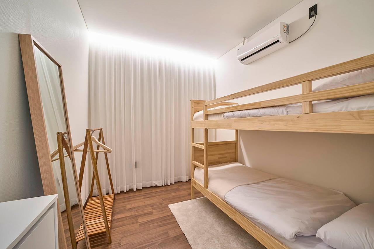 Futon Guesthouse โซล ภายนอก รูปภาพ