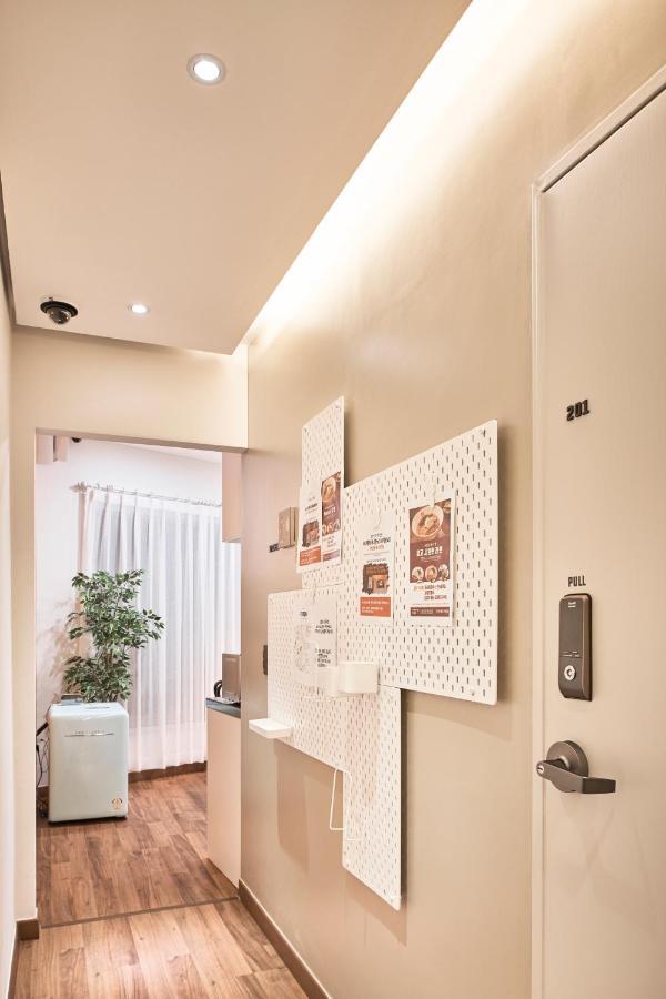 Futon Guesthouse โซล ภายนอก รูปภาพ