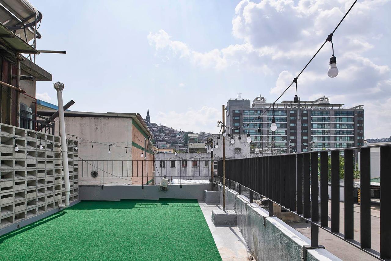 Futon Guesthouse โซล ภายนอก รูปภาพ