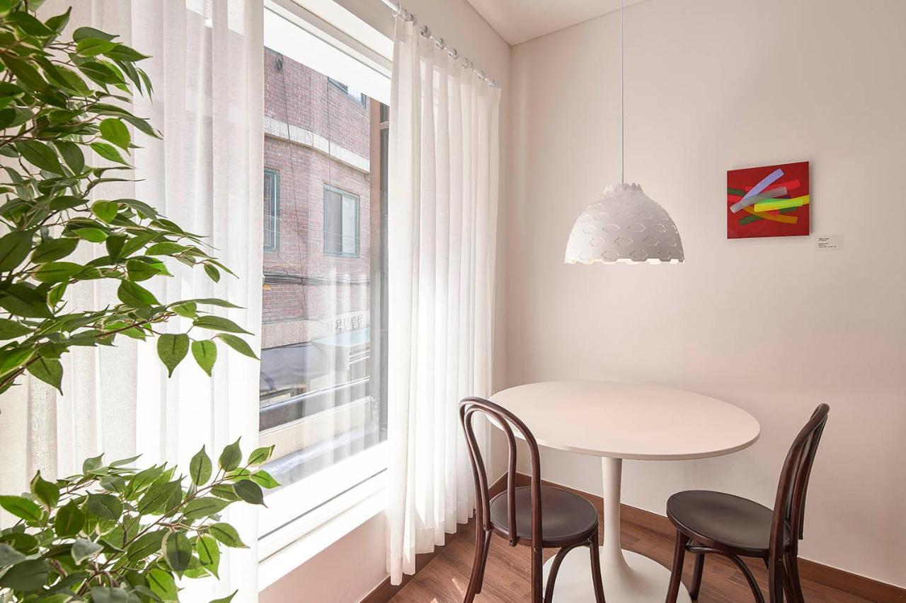 Futon Guesthouse โซล ภายนอก รูปภาพ